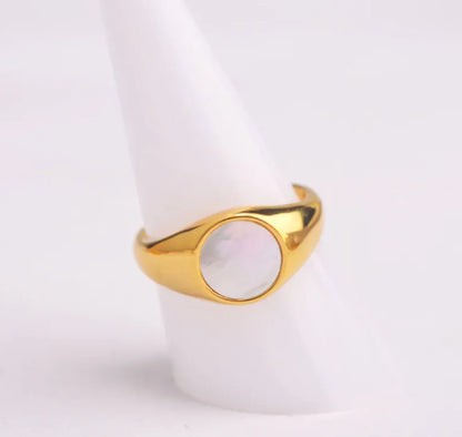 Round White Fritillaria Shell Ring for Women